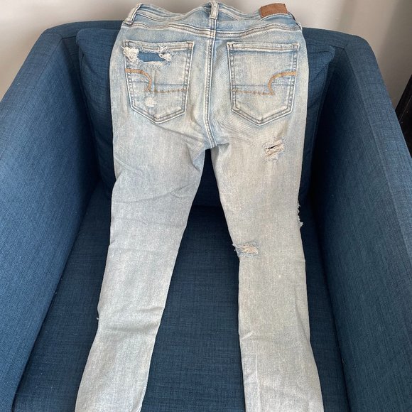 American Eagle Next Level Stretch Ripped Skinny Jeans Size 4 - Picture 3 of 3
